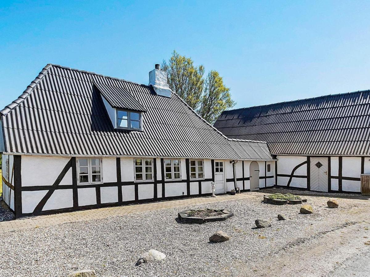 4 Person Holiday Home In Tranek R Tranekaer Exterior photo